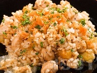 Рецепта Наси кебули - пилешко бонфиле (гърди) с ориз и ананас на тиган